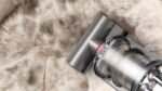Dyson V12 Detect Slim Absolute Akku-Staubsauger – Gelb / Nickel – Bild 2